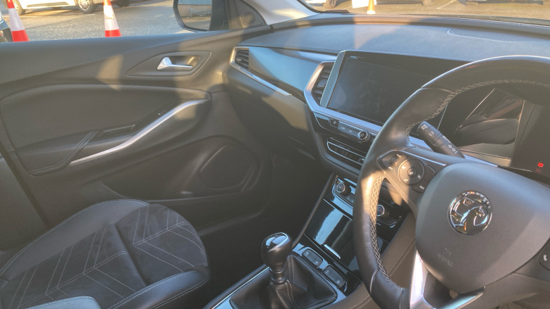 Vauxhall Grandland 1.2 Turbo Ultimate 5dr Petrol Hatchback